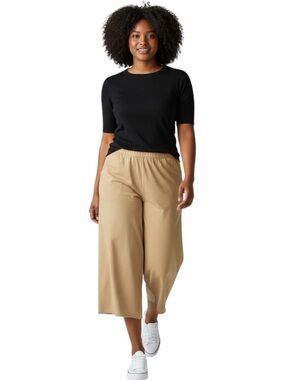L.L.Bean Khaki Pull On Knit Capri Pants Women's 1X Regular Pockets Casual Crop